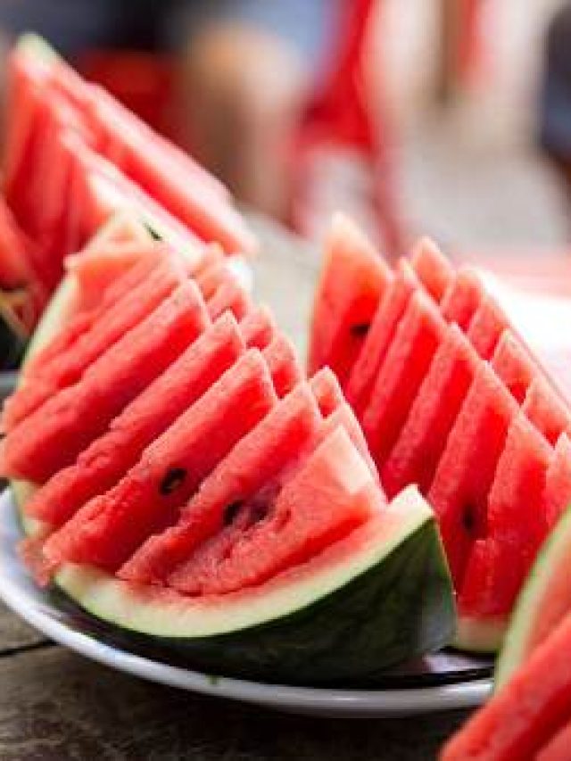 Health benefits of eating Water Melon